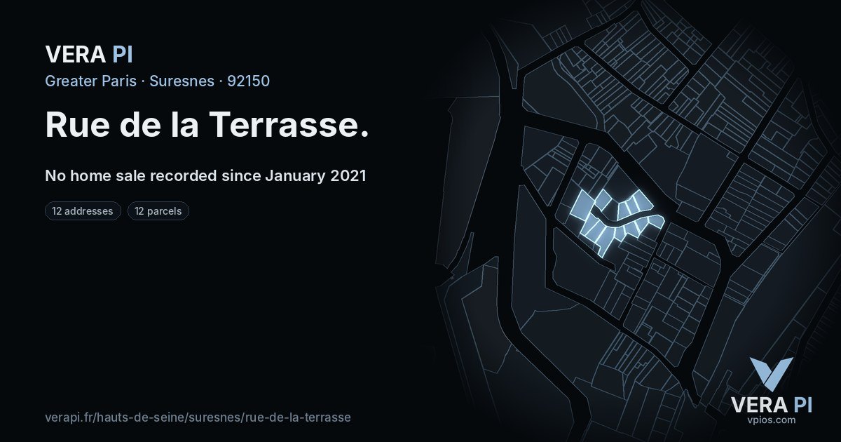 Rue de la Terrasse, Suresnes at night – every parcel coloured by the prices around it, the street's own parcels lit