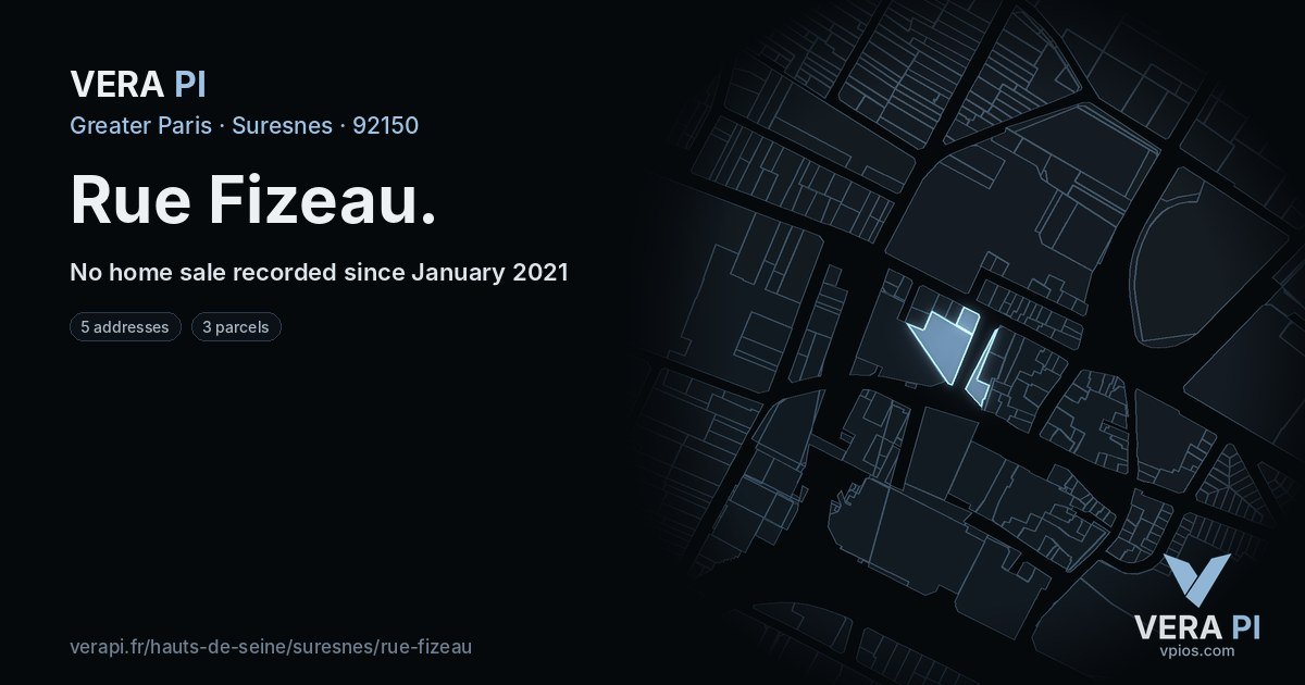 Rue Fizeau, Suresnes at night – every parcel coloured by the prices around it, the street's own parcels lit