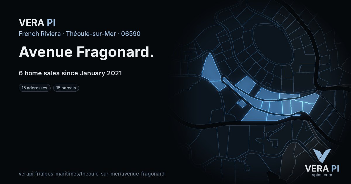 Avenue Fragonard, Théoule-sur-Mer at night – every parcel coloured by the prices around it, the street's own parcels lit