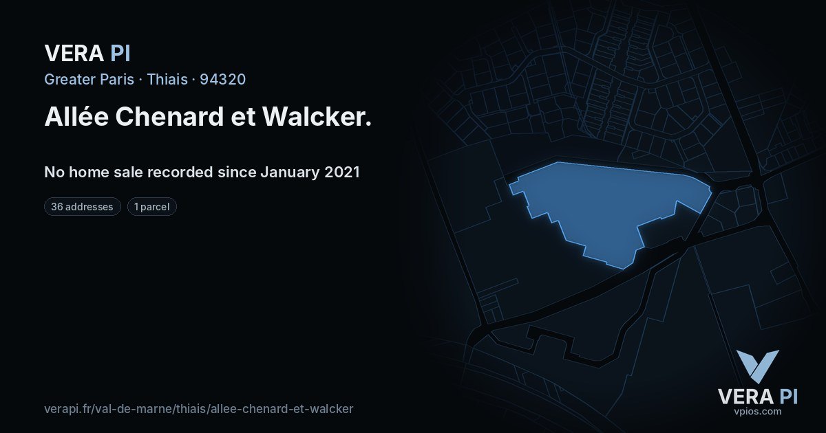 Allée Chenard et Walcker, Thiais at night – every parcel coloured by the prices around it, the street's own parcels lit