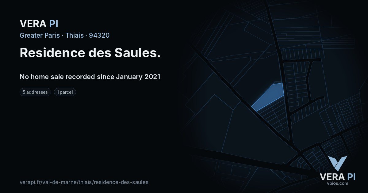 Residence des Saules, Thiais at night – every parcel coloured by the prices around it, the street's own parcels lit