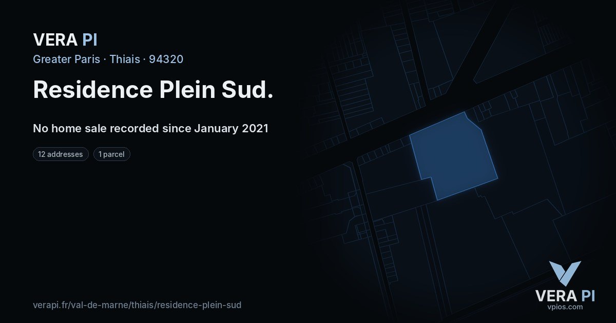 Residence Plein Sud, Thiais at night – every parcel coloured by the prices around it, the street's own parcels lit