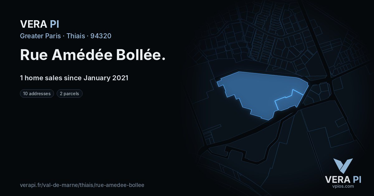 Rue Amédée Bollée, Thiais at night – every parcel coloured by the prices around it, the street's own parcels lit