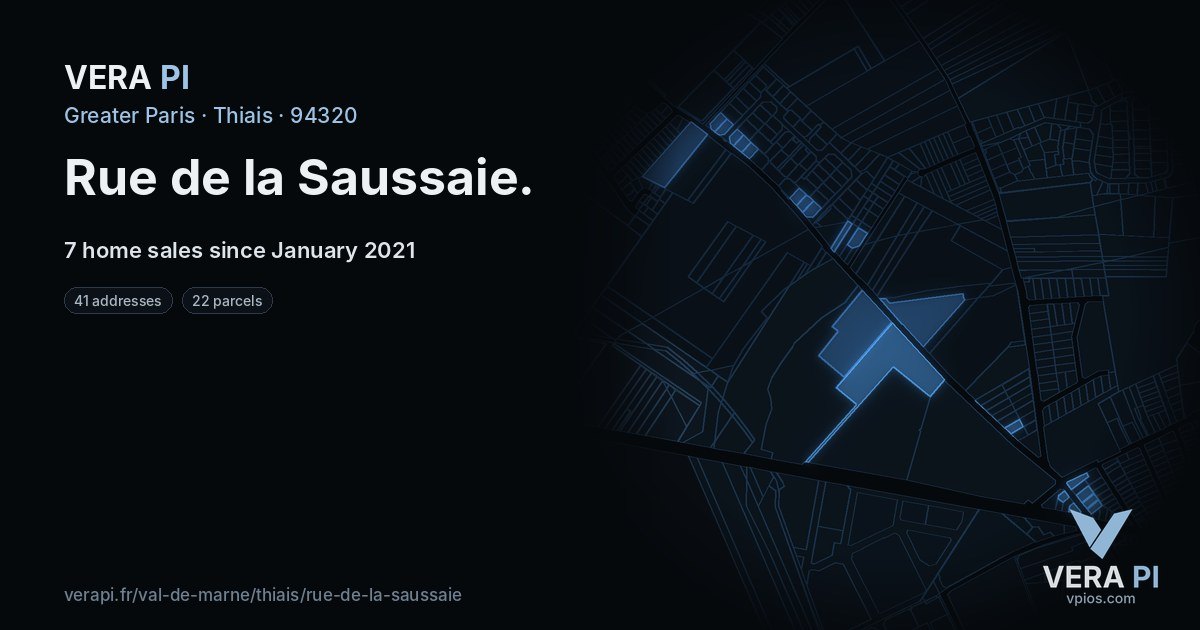 Rue de la Saussaie, Thiais at night – every parcel coloured by the prices around it, the street's own parcels lit
