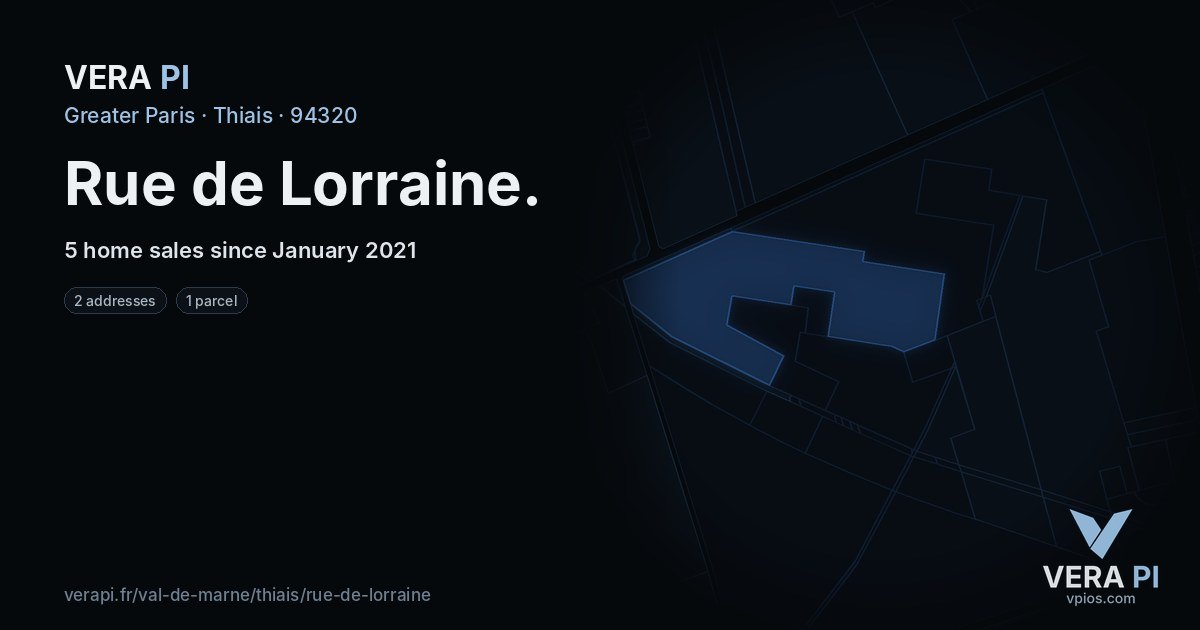 Rue de Lorraine, Thiais at night – every parcel coloured by the prices around it, the street's own parcels lit