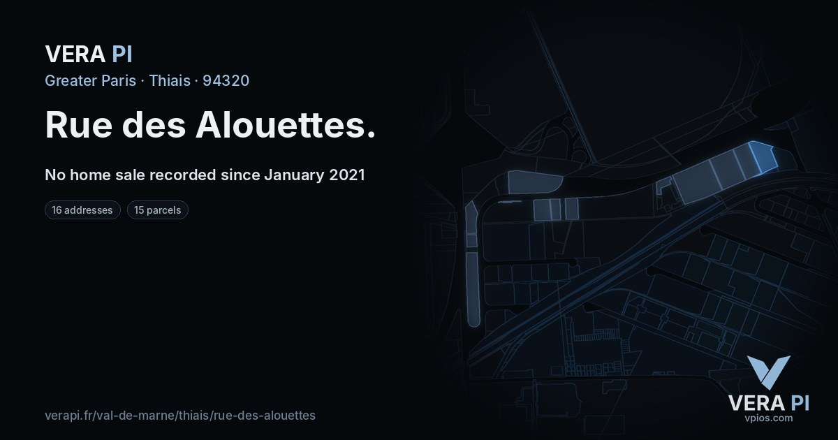 Rue des Alouettes, Thiais at night – every parcel coloured by the prices around it, the street's own parcels lit
