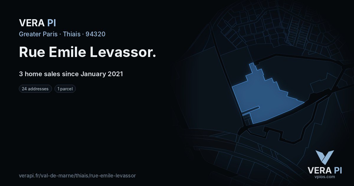 Rue Emile Levassor, Thiais at night – every parcel coloured by the prices around it, the street's own parcels lit