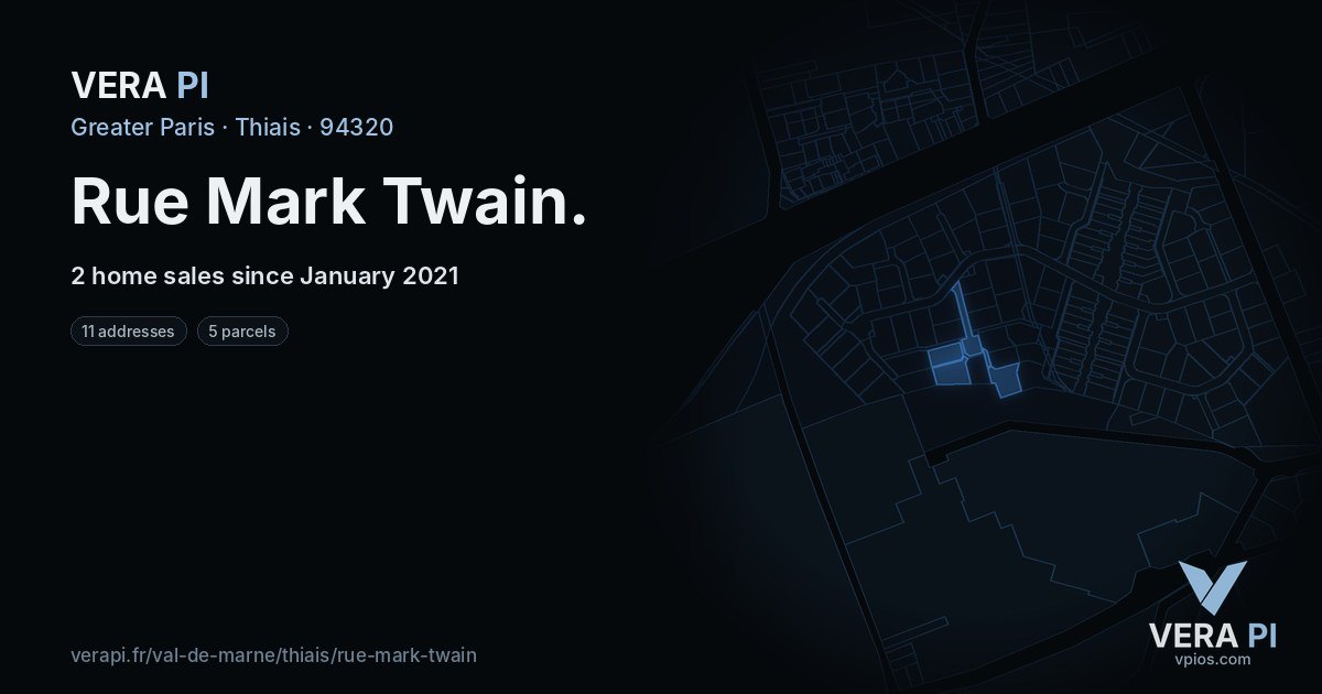 Rue Mark Twain, Thiais at night – every parcel coloured by the prices around it, the street's own parcels lit