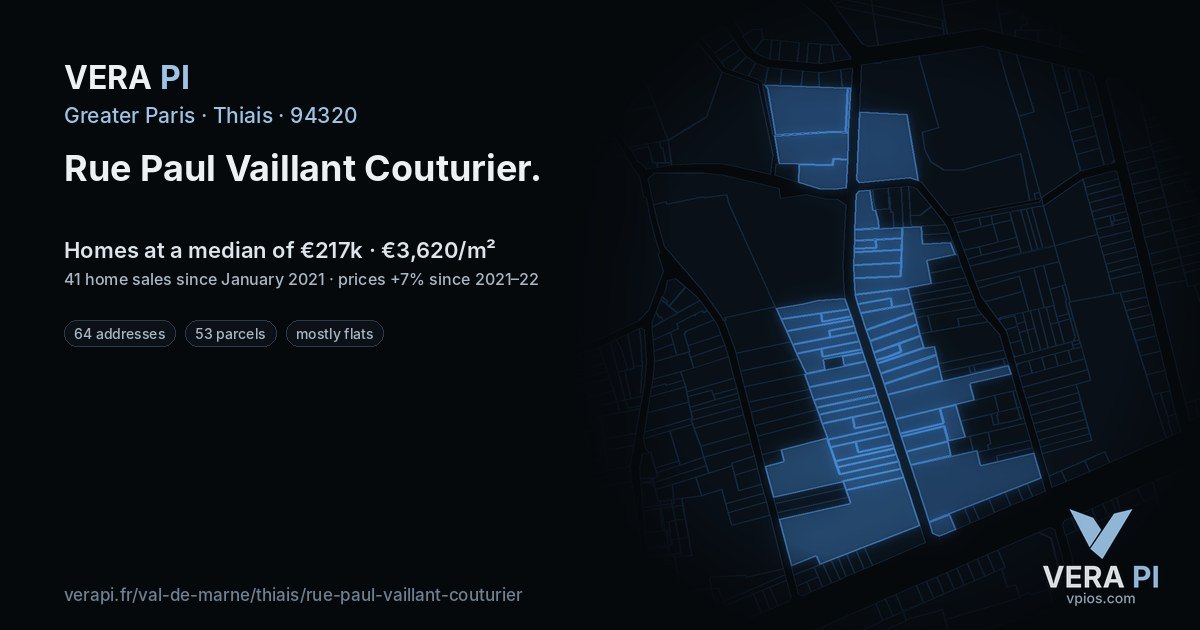 Rue Paul Vaillant Couturier, Thiais at night – every parcel coloured by the prices around it, the street's own parcels lit