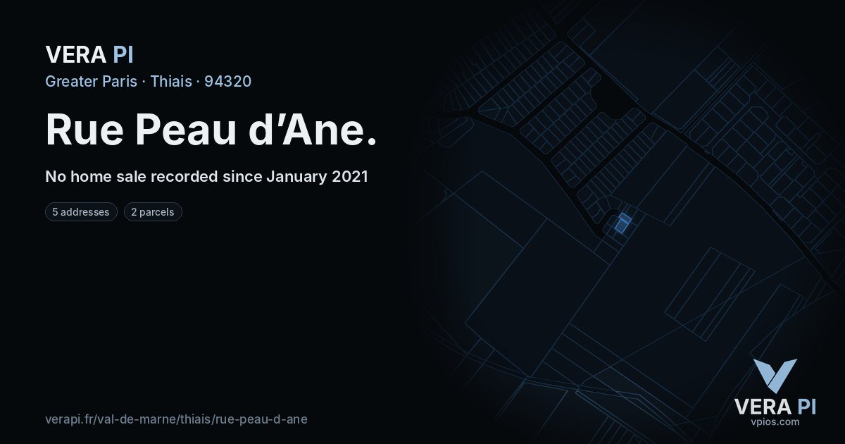 Rue Peau d’Ane, Thiais at night – every parcel coloured by the prices around it, the street's own parcels lit
