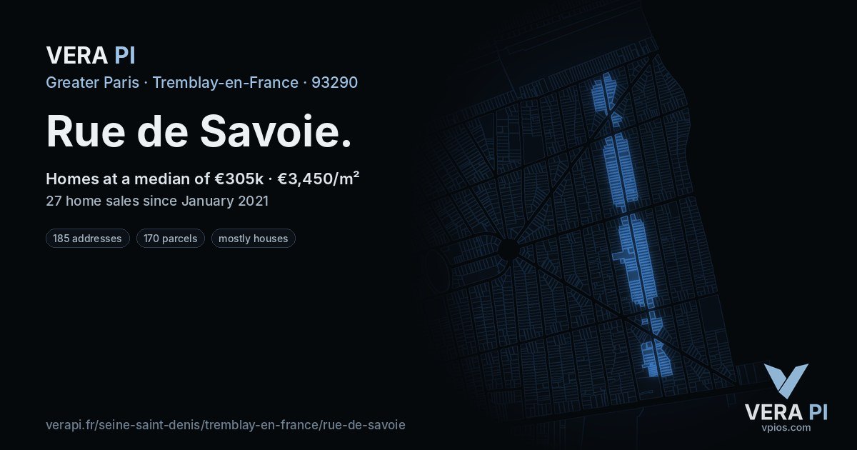 Rue de Savoie, Tremblay-en-France at night – every parcel coloured by the prices around it, the street's own parcels lit