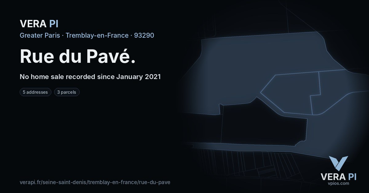 Rue du Pavé, Tremblay-en-France at night – every parcel coloured by the prices around it, the street's own parcels lit