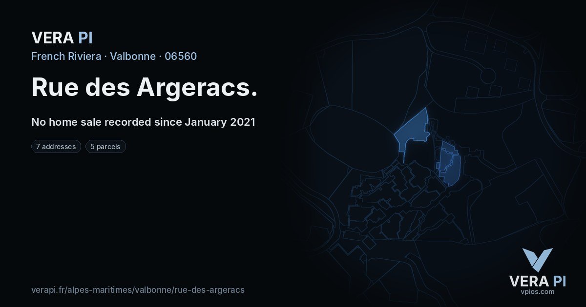 Rue des Argeracs, Valbonne at night – every parcel coloured by the prices around it, the street's own parcels lit