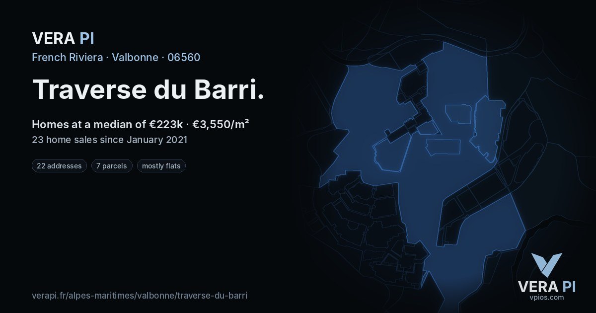 Traverse du Barri, Valbonne at night – every parcel coloured by the prices around it, the street's own parcels lit