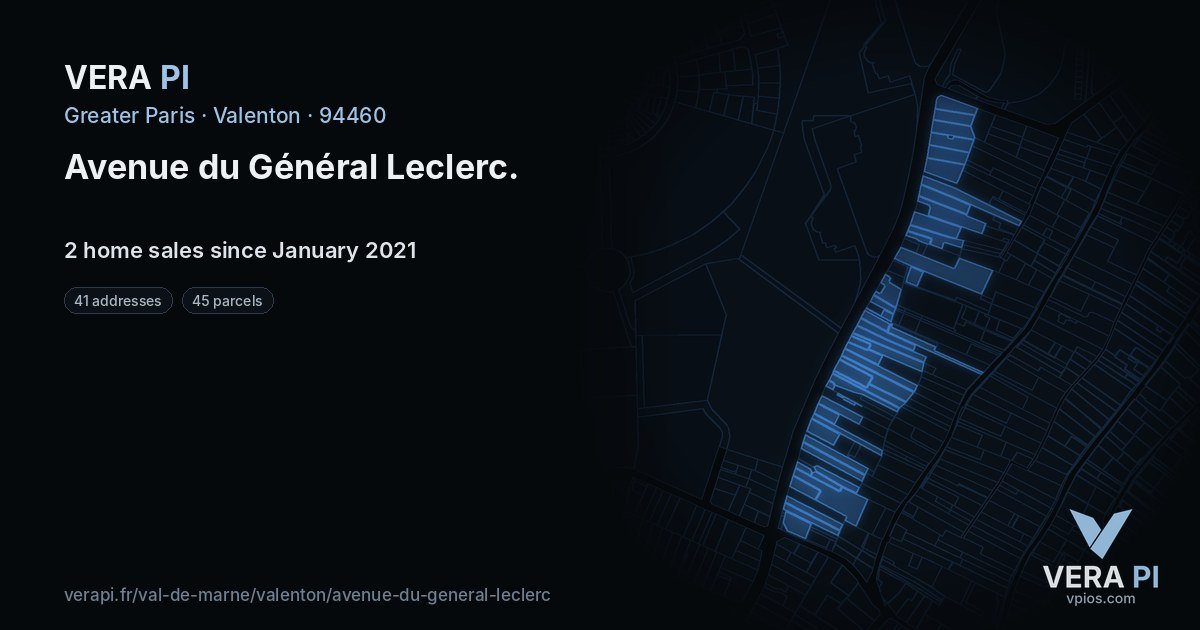 Avenue du Général Leclerc, Valenton at night – every parcel coloured by the prices around it, the street's own parcels lit