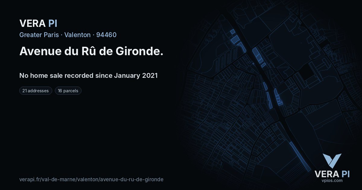 Avenue du Rû de Gironde, Valenton at night – every parcel coloured by the prices around it, the street's own parcels lit