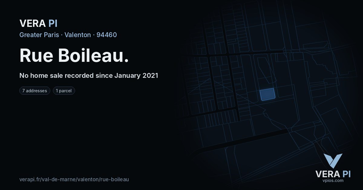Rue Boileau, Valenton at night – every parcel coloured by the prices around it, the street's own parcels lit
