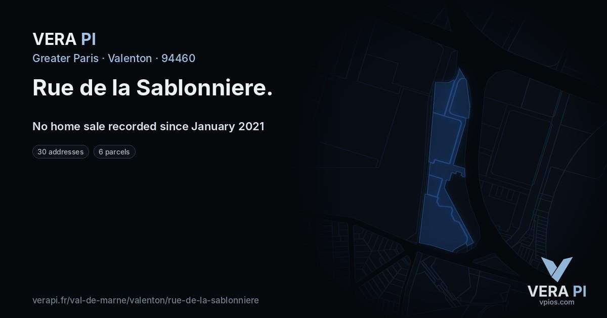 Rue de la Sablonniere, Valenton at night – every parcel coloured by the prices around it, the street's own parcels lit