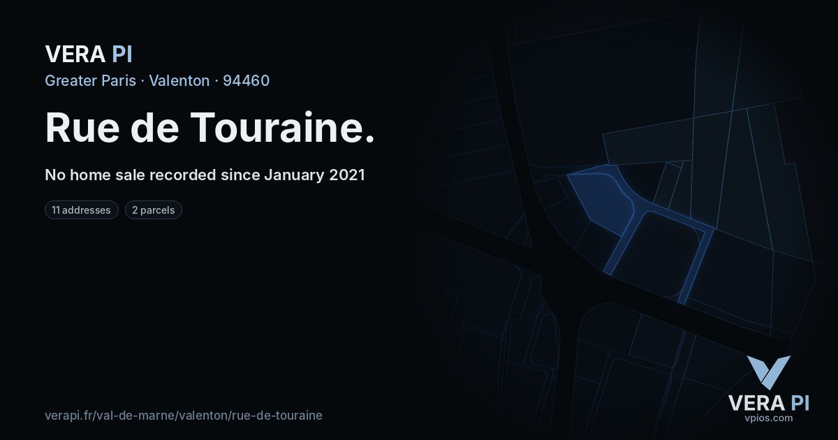 Rue de Touraine, Valenton at night – every parcel coloured by the prices around it, the street's own parcels lit
