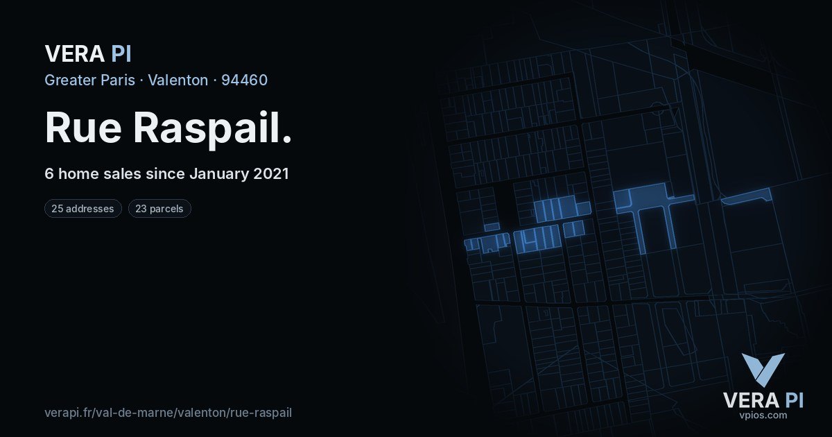 Rue Raspail, Valenton at night – every parcel coloured by the prices around it, the street's own parcels lit