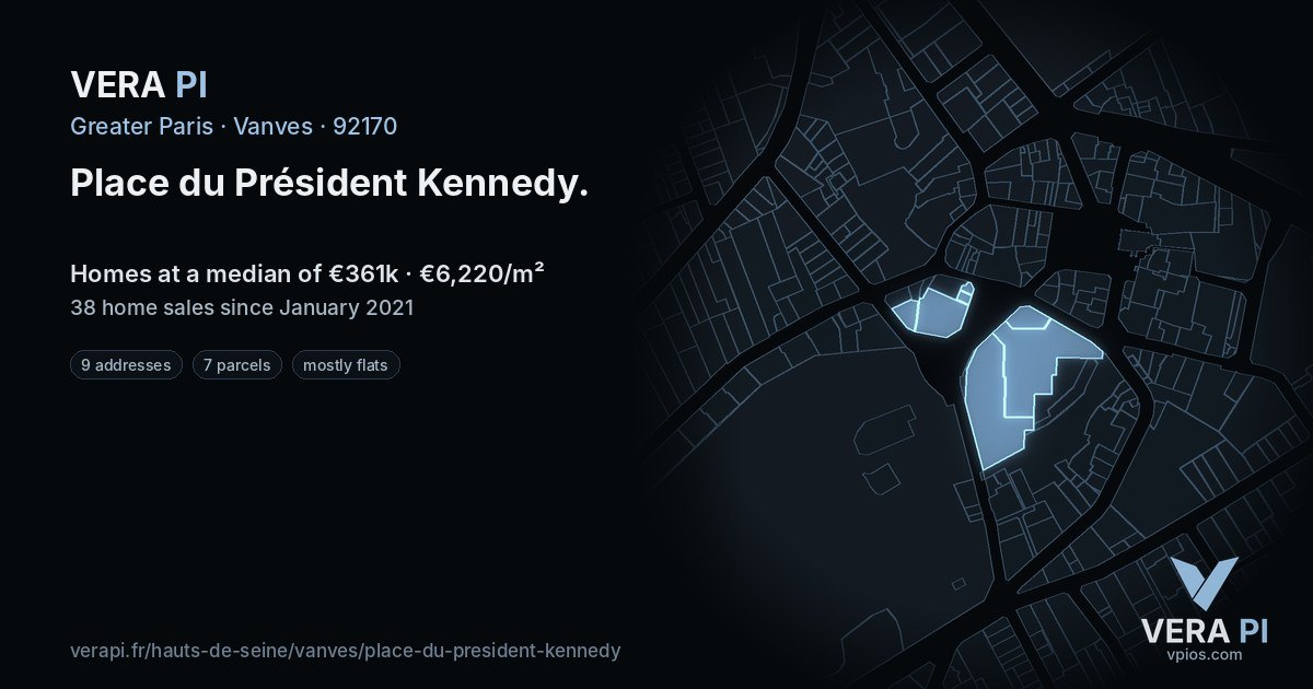 Place du Président Kennedy, Vanves at night – every parcel coloured by the prices around it, the street's own parcels lit