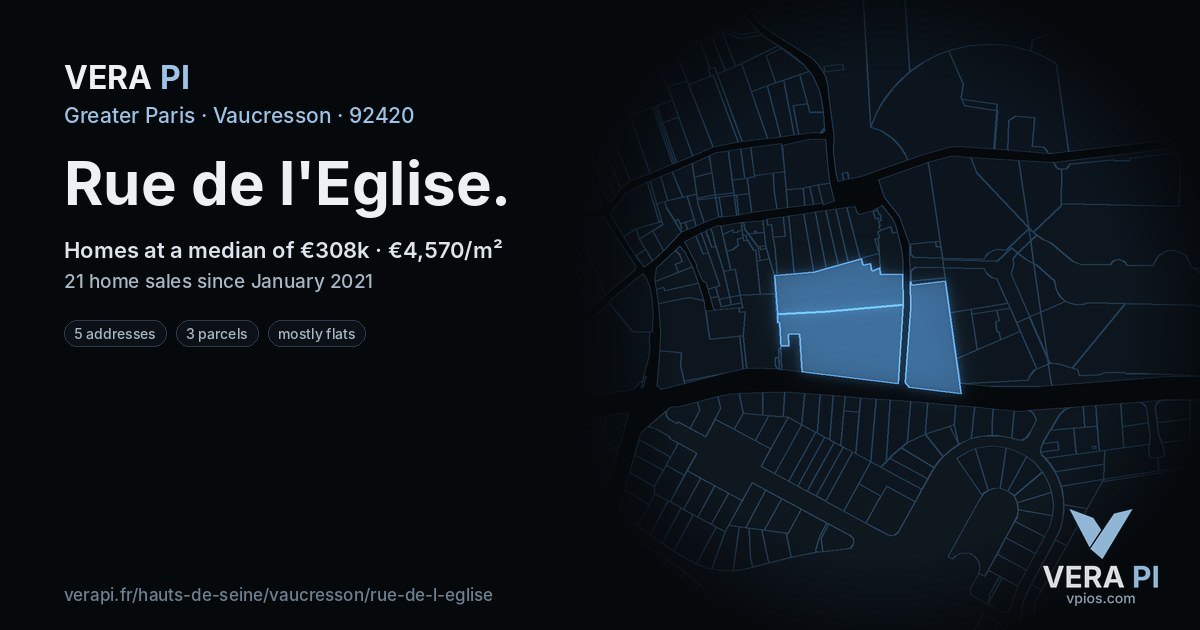 Rue de l'Eglise, Vaucresson at night – every parcel coloured by the prices around it, the street's own parcels lit