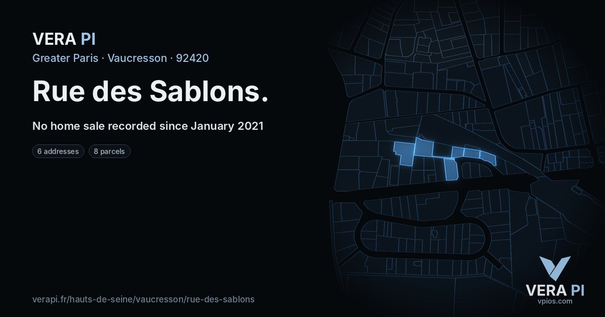 Rue des Sablons, Vaucresson at night – every parcel coloured by the prices around it, the street's own parcels lit