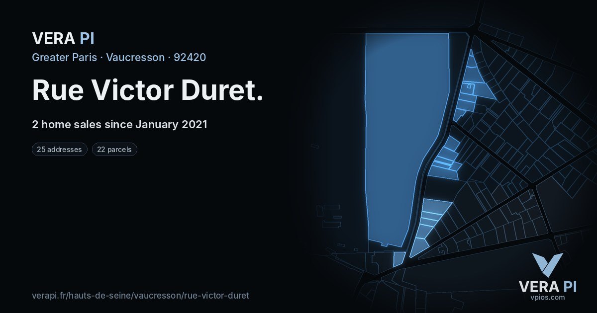 Rue Victor Duret, Vaucresson at night – every parcel coloured by the prices around it, the street's own parcels lit