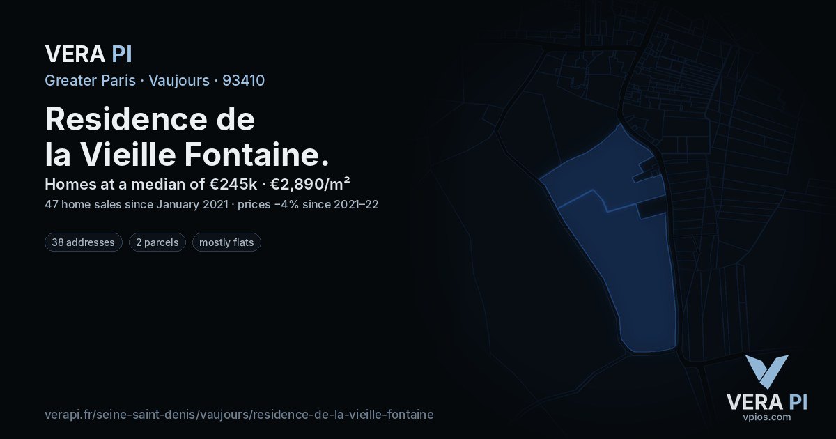 Residence de la Vieille Fontaine, Vaujours at night – every parcel coloured by the prices around it, the street's own parcels lit