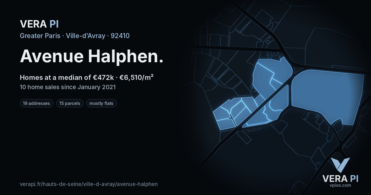 Avenue Halphen, Ville-d'Avray at night – every parcel coloured by the prices around it, the street's own parcels lit