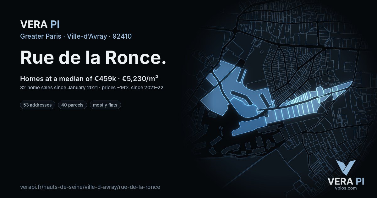 Rue de la Ronce, Ville-d'Avray at night – every parcel coloured by the prices around it, the street's own parcels lit