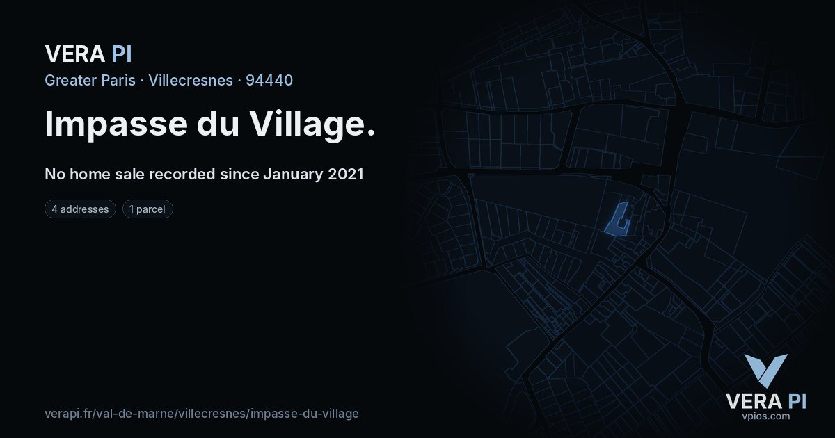 Impasse du Village, Villecresnes at night – every parcel coloured by the prices around it, the street's own parcels lit