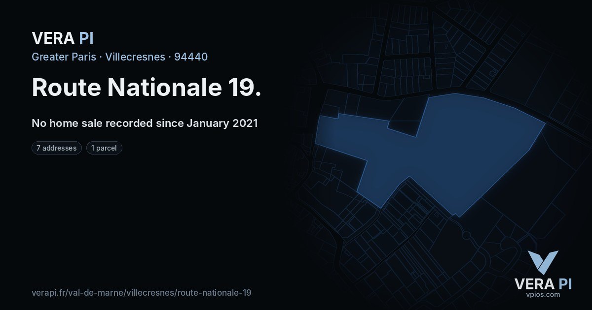 Route Nationale 19, Villecresnes at night – every parcel coloured by the prices around it, the street's own parcels lit