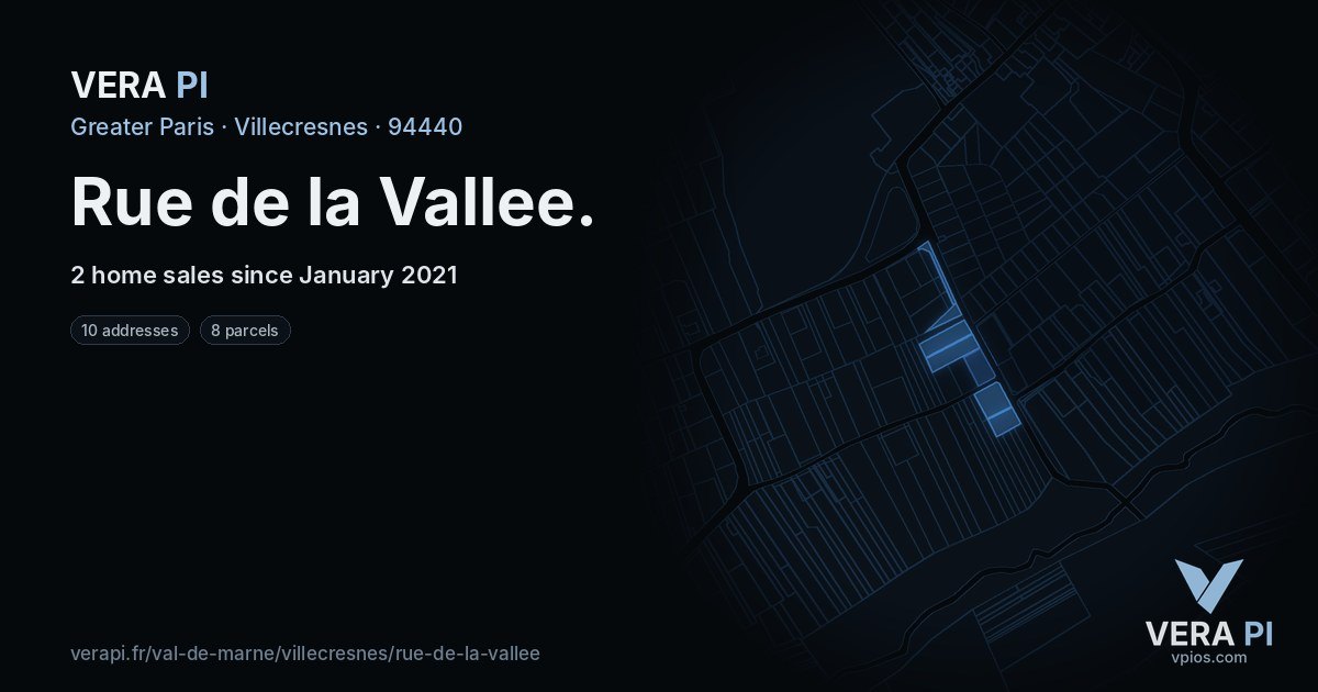 Rue de la Vallee, Villecresnes at night – every parcel coloured by the prices around it, the street's own parcels lit