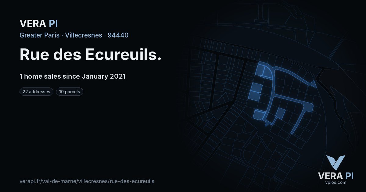 Rue des Ecureuils, Villecresnes at night – every parcel coloured by the prices around it, the street's own parcels lit