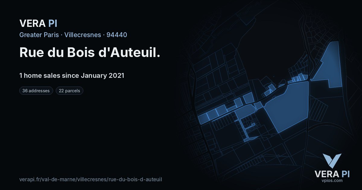 Rue du Bois d'Auteuil, Villecresnes at night – every parcel coloured by the prices around it, the street's own parcels lit