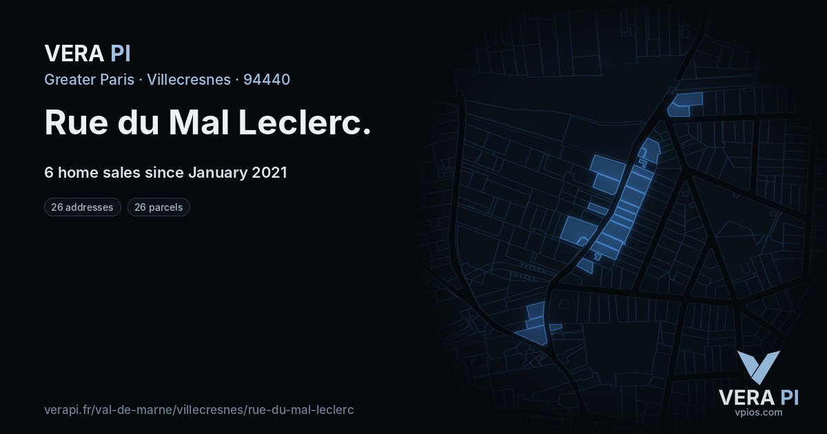 Rue du Mal Leclerc, Villecresnes at night – every parcel coloured by the prices around it, the street's own parcels lit