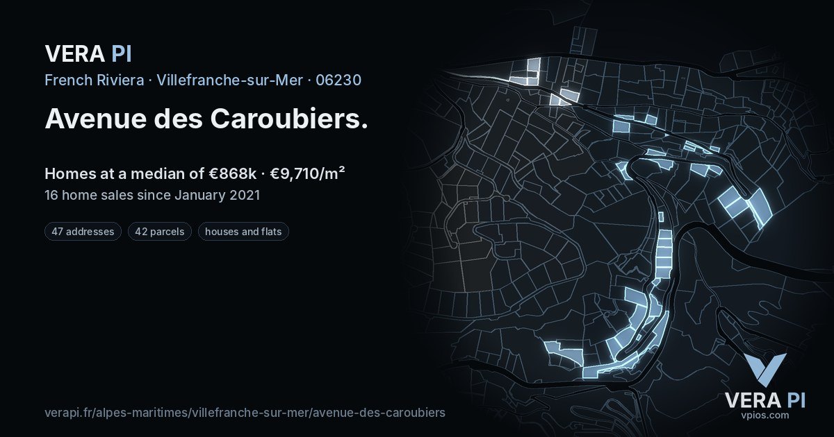 Avenue des Caroubiers, Villefranche-sur-Mer at night – every parcel coloured by the prices around it, the street's own parcels lit
