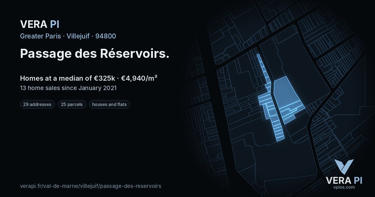 Passage des Réservoirs, Villejuif at night – every parcel coloured by the prices around it, the street's own parcels lit