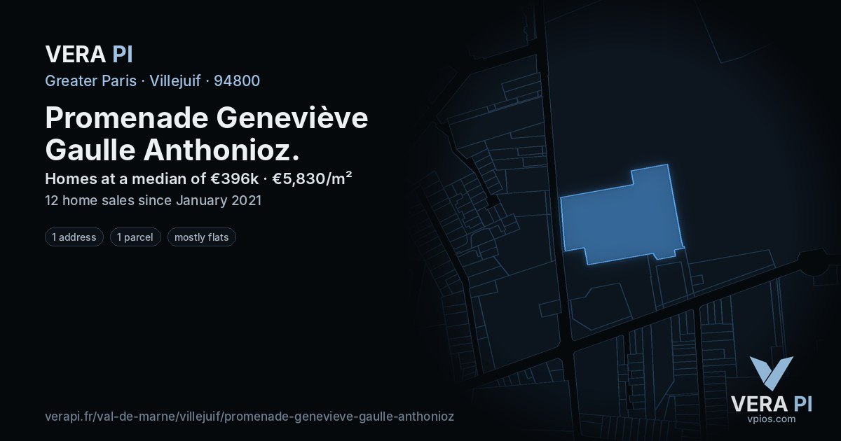 Promenade Geneviève Gaulle Anthonioz, Villejuif at night – every parcel coloured by the prices around it, the street's own parcels lit