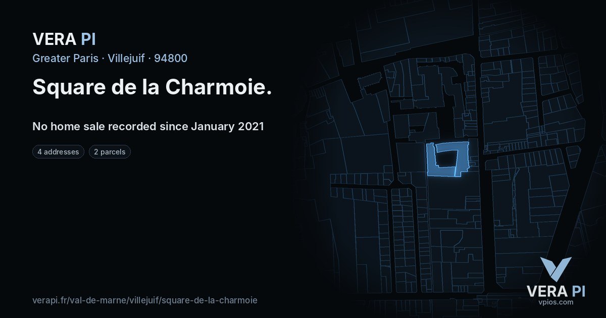 Square de la Charmoie, Villejuif at night – every parcel coloured by the prices around it, the street's own parcels lit