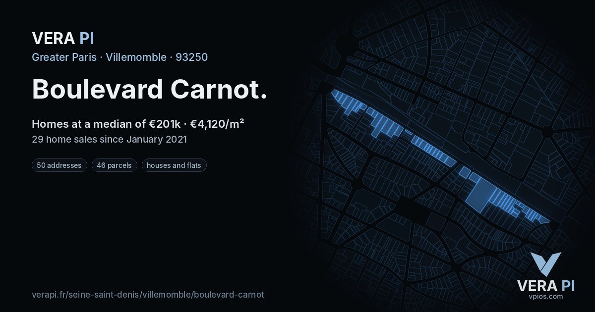 Boulevard Carnot, Villemomble at night – every parcel coloured by the prices around it, the street's own parcels lit