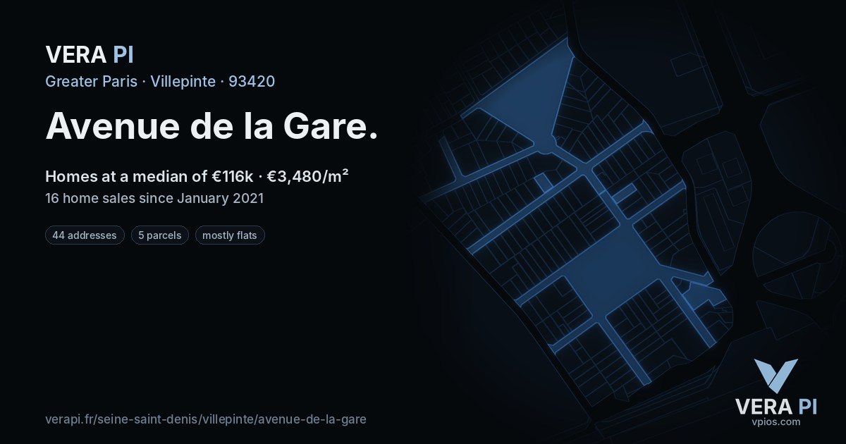Avenue de la Gare, Villepinte at night – every parcel coloured by the prices around it, the street's own parcels lit