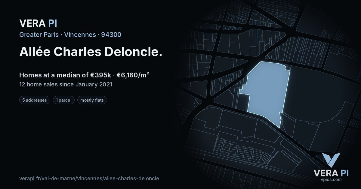 Allée Charles Deloncle, Vincennes at night – every parcel coloured by the prices around it, the street's own parcels lit