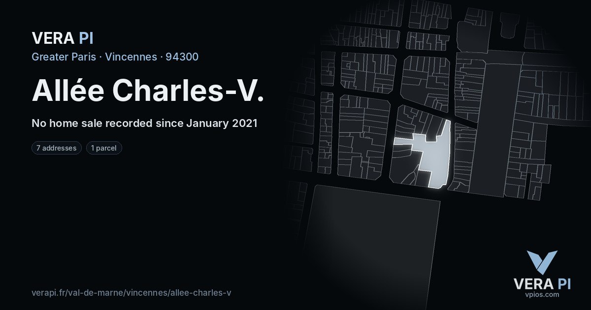 Allée Charles-V, Vincennes at night – every parcel coloured by the prices around it, the street's own parcels lit