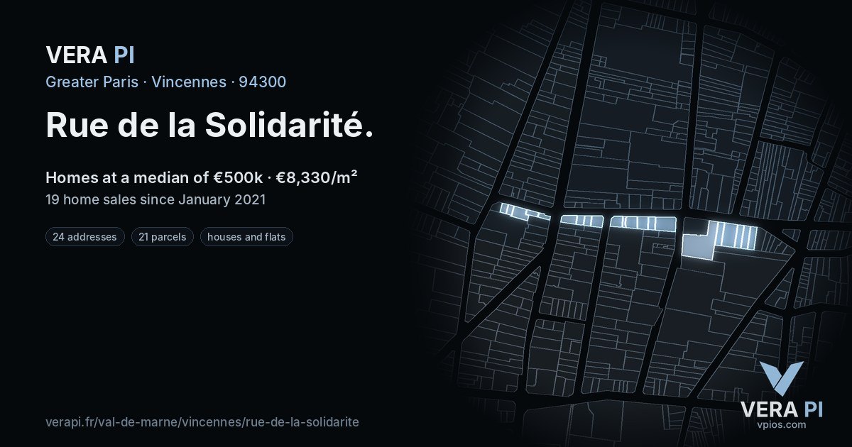 Rue de la Solidarité, Vincennes at night – every parcel coloured by the prices around it, the street's own parcels lit