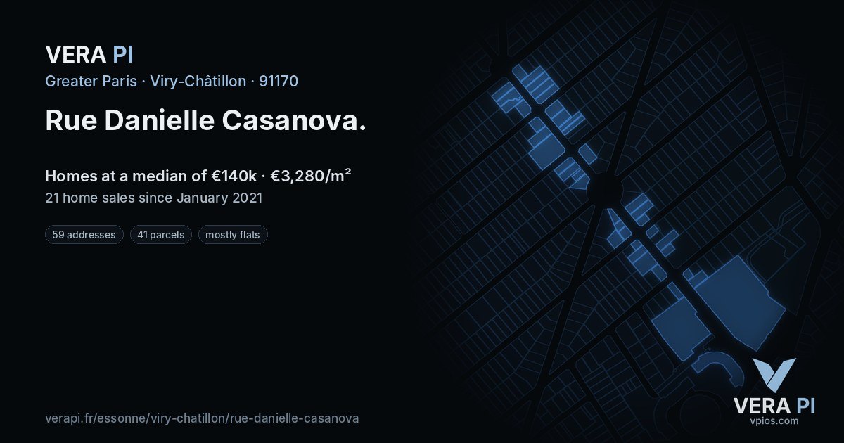 Rue Danielle Casanova, Viry-Châtillon at night – every parcel coloured by the prices around it, the street's own parcels lit