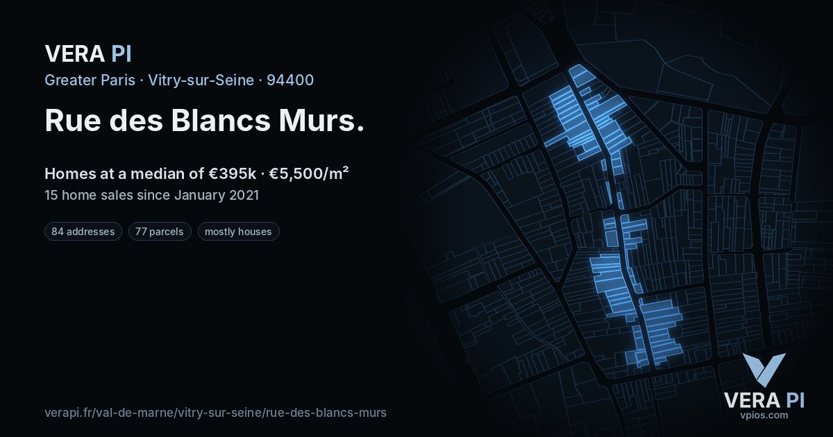 Rue des Blancs Murs, Vitry-sur-Seine at night – every parcel coloured by the prices around it, the street's own parcels lit