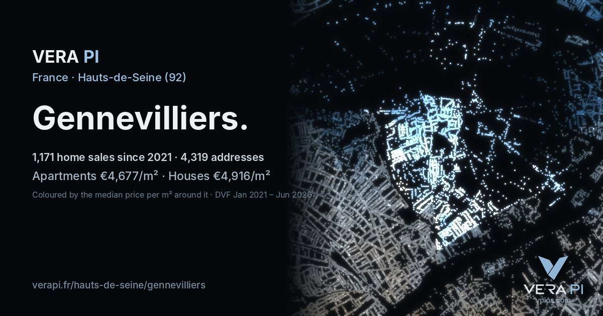 Rue Philippe Lebon, Gennevilliers at night – every parcel coloured by the prices around it, the street's own parcels lit