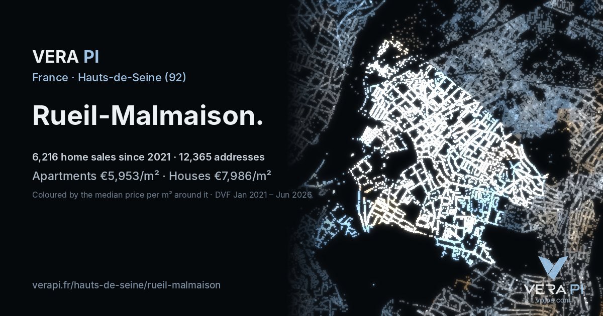 Quai Adolphe Giquel, Rueil-Malmaison at night – every parcel coloured by the prices around it, the street's own parcels lit